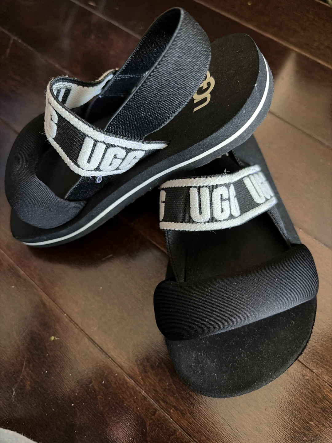 UGG Black Sandals - photo 2