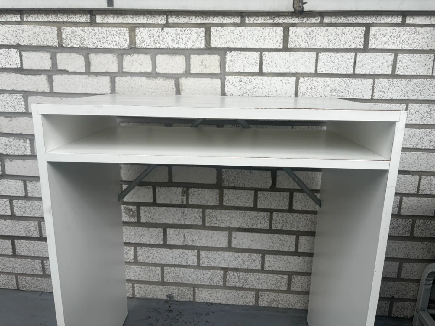 Compact White Desk with Storage Shelf - photo 2