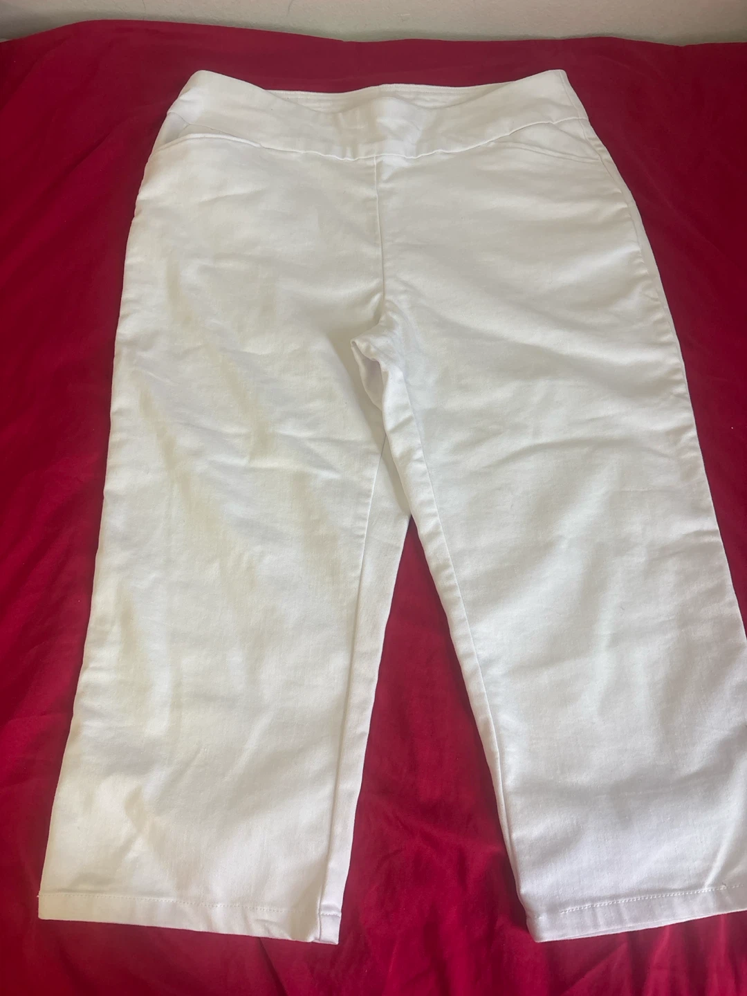 Croft & Barrow The Effortless Stretch Capri White