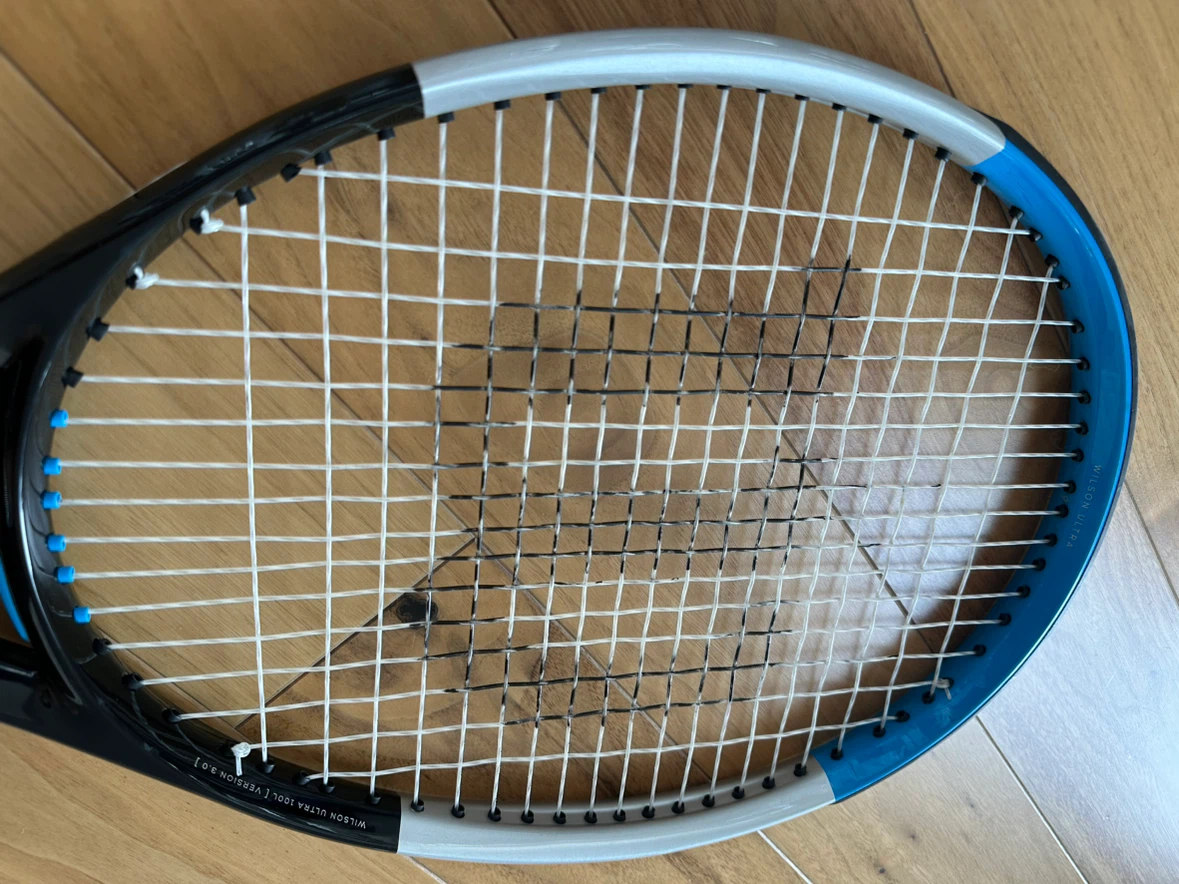 Wilson Ultra 100L v3.0 Tennis Racquet - photo 3