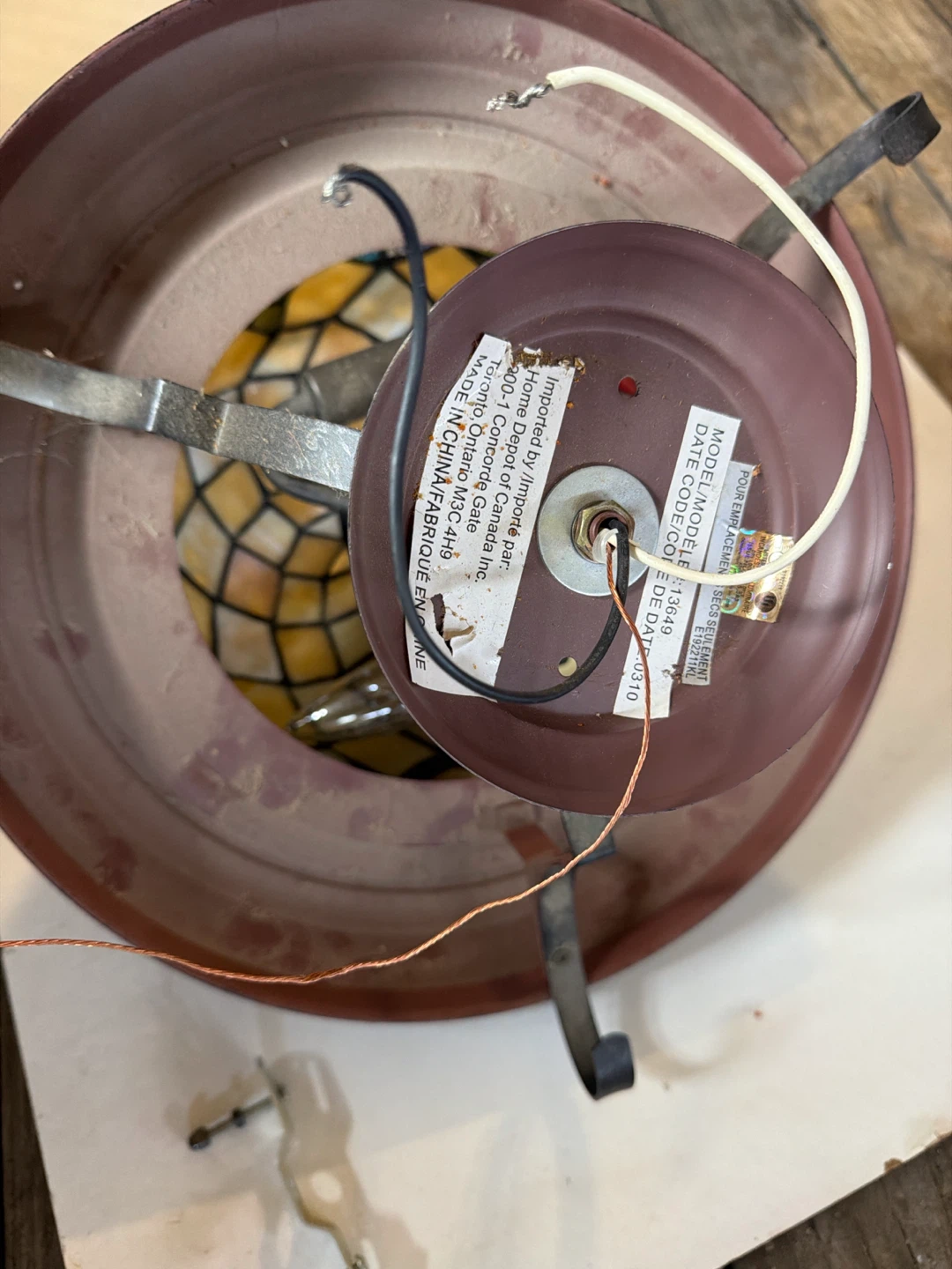 Tiffany Style Stained Glass Flush Mount Ceiling Light - photo 3