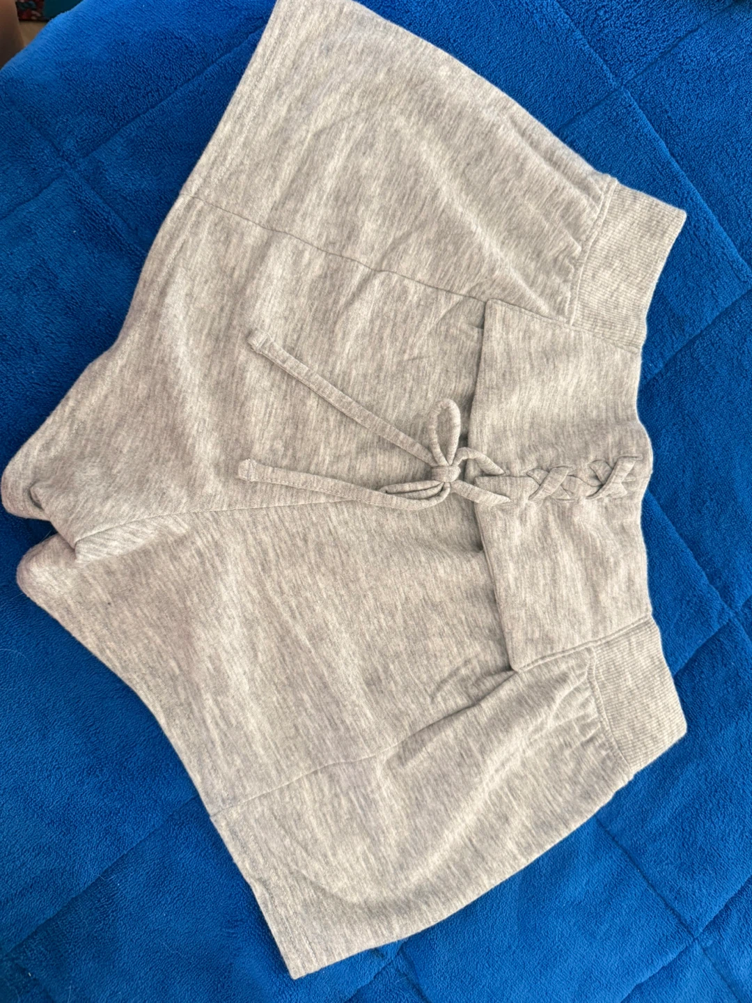 Victoria's Secret Grey Shorts Size XS - photo 2