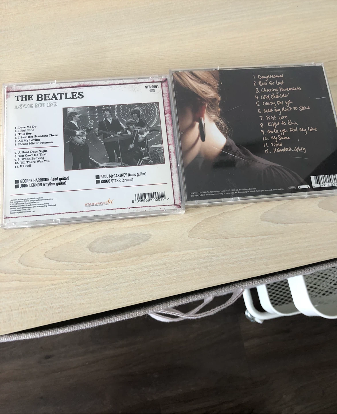The Beatles Love Me Do and Adele 19 CDs - photo 2