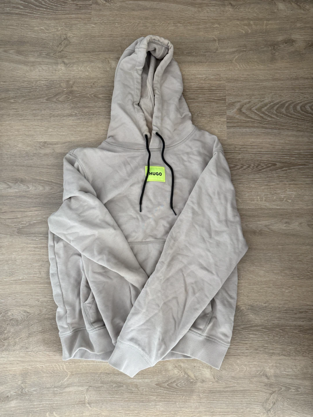 Hugo Boss Beige Hoodie size S 160$ retail