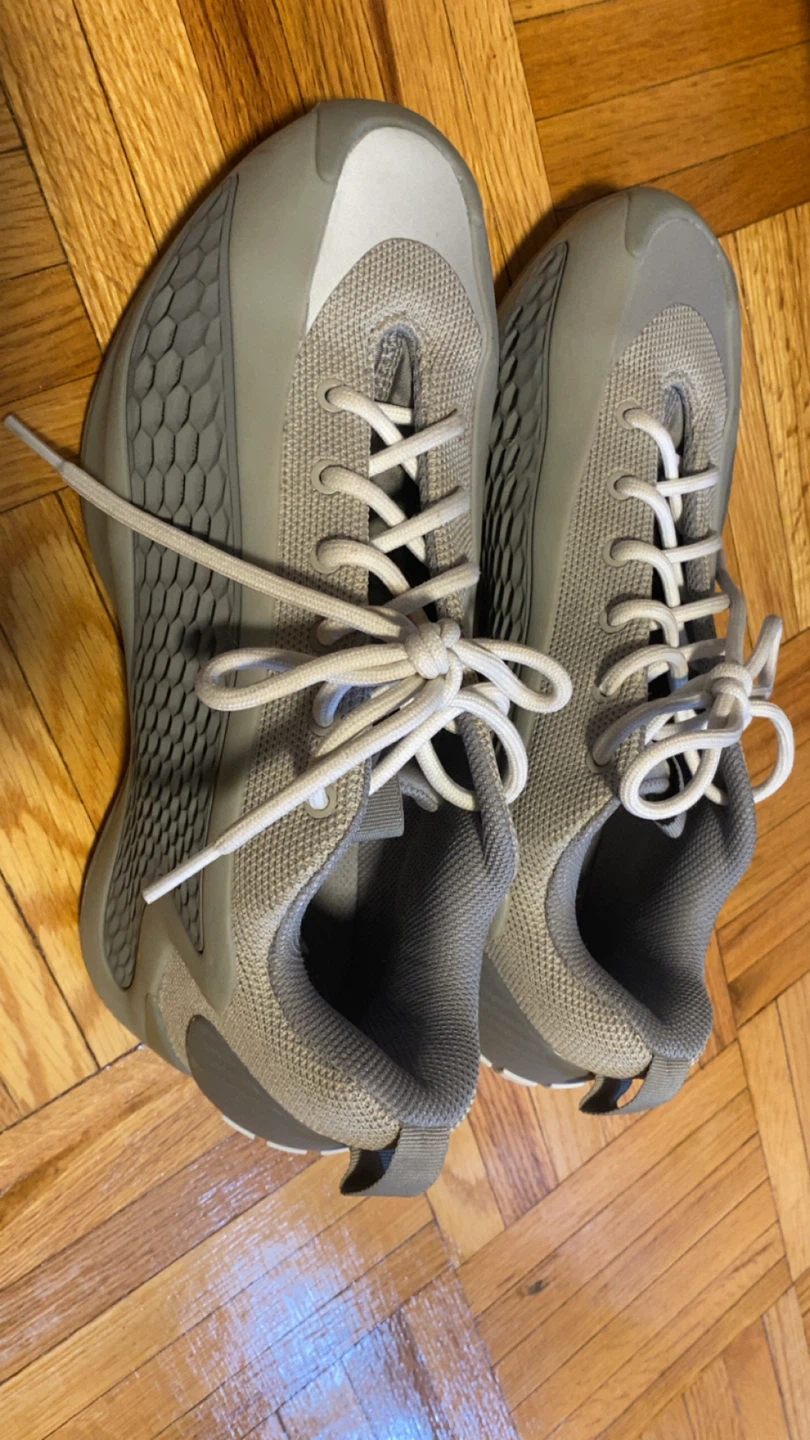 ANTHONY EDWARDS 1s Size 7 Adidas