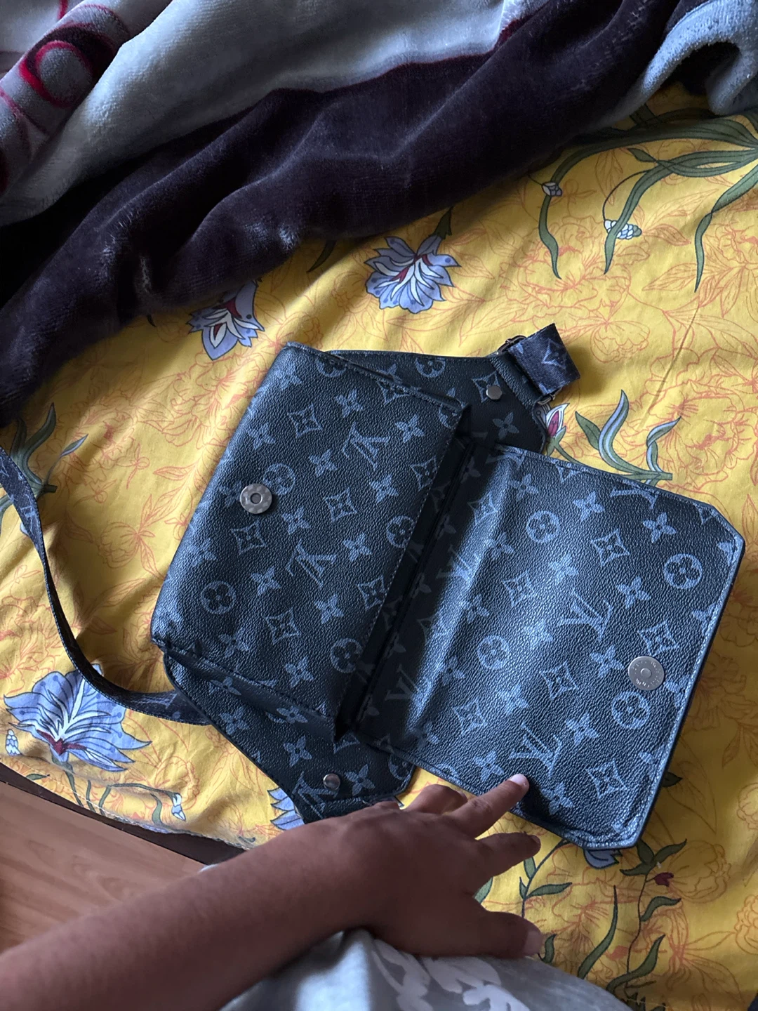 Louis Vuitton Monogram Eclipse Crossbody Bag - photo 3