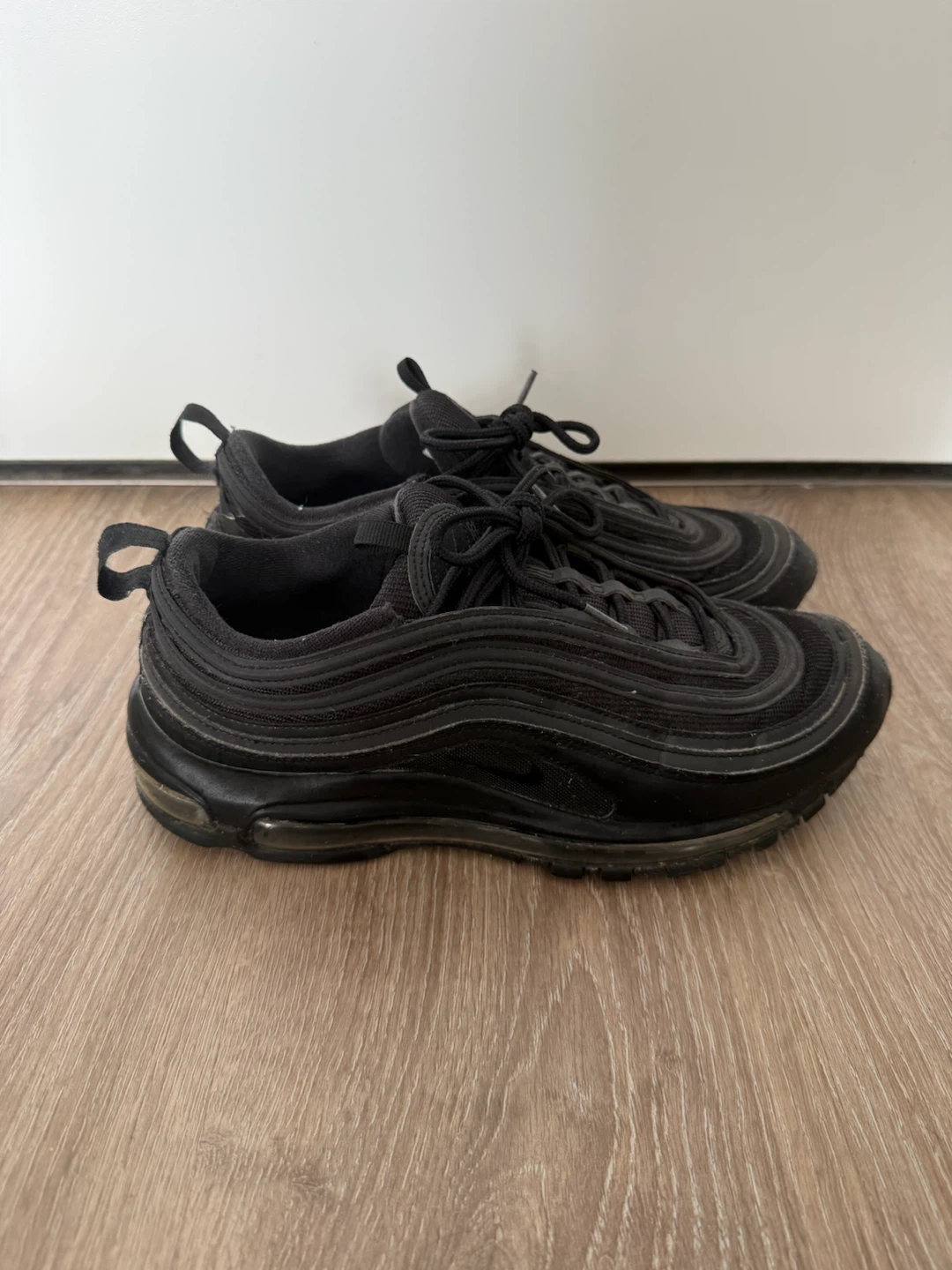 Air Max 97 triple black sz 9 100% authentic