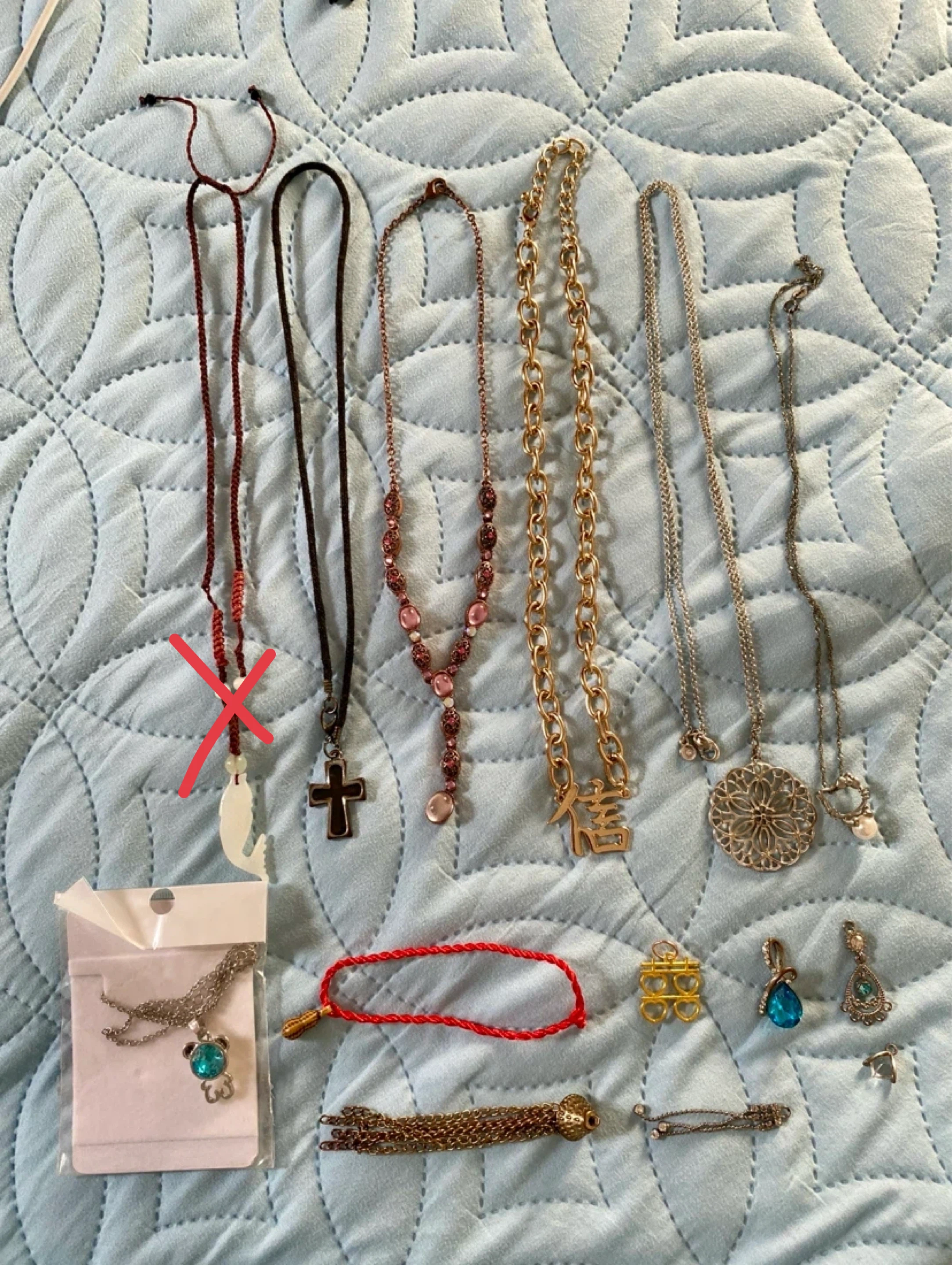 Assorted Fashion Jewelry – Necklaces, Charms & Bracelets