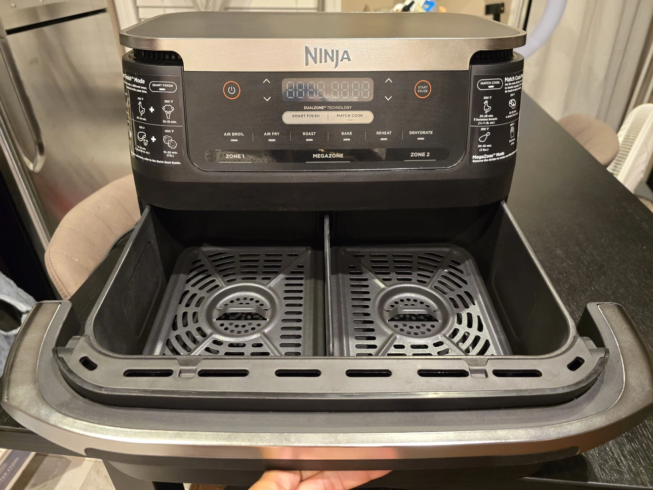 Ninja Foodi DualZone Air Fryer - photo 2
