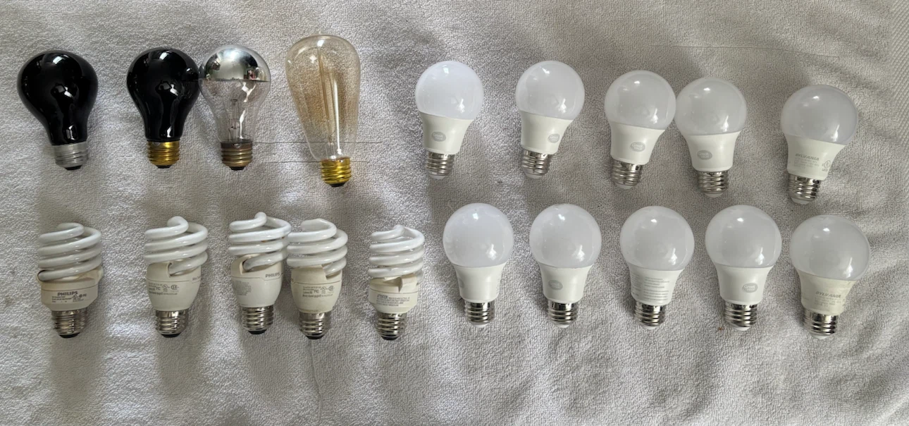 Assorted LED and CFL Light Bulbs Lot