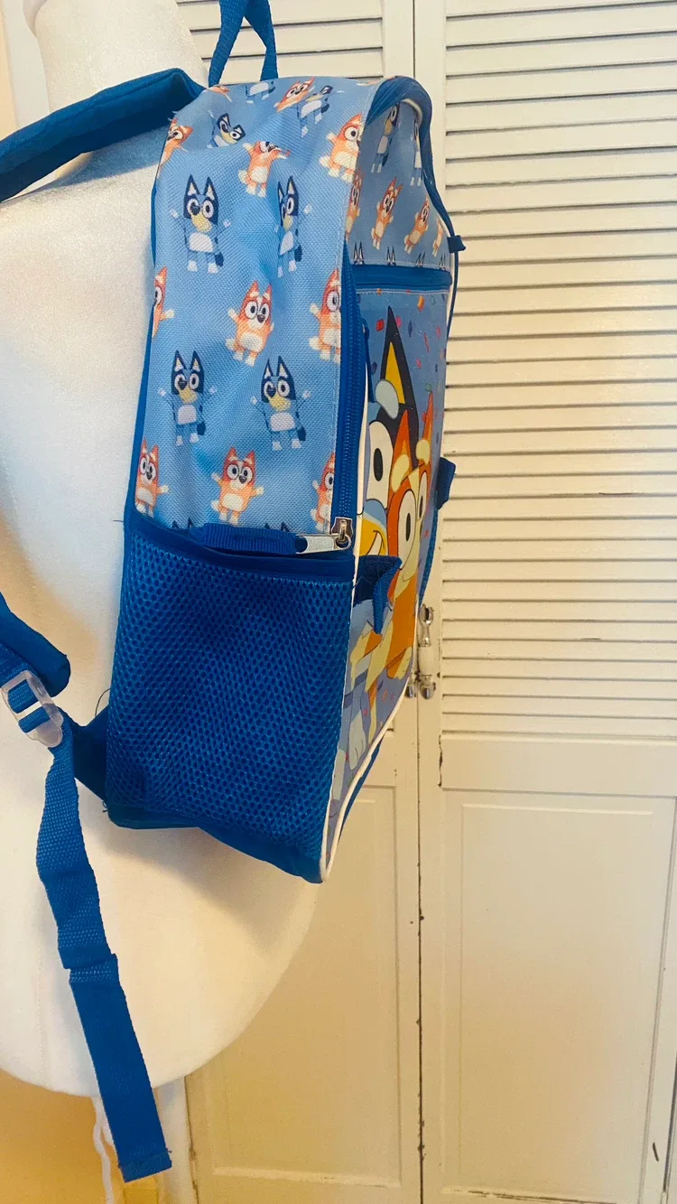 Bluey backpack 18x15x5 - photo 3