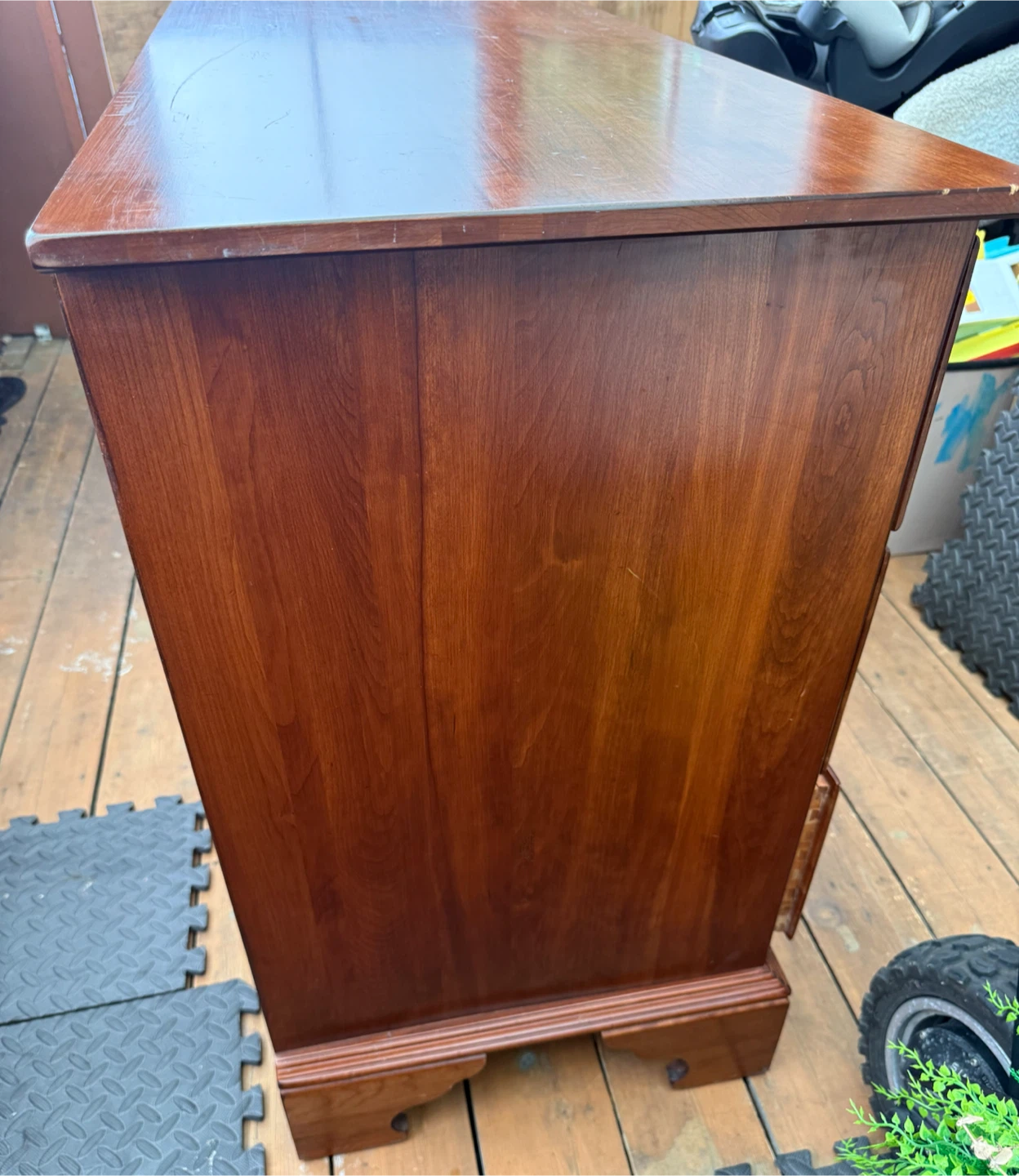 Knob Creek 7-Drawer Wood Dresser - photo 5