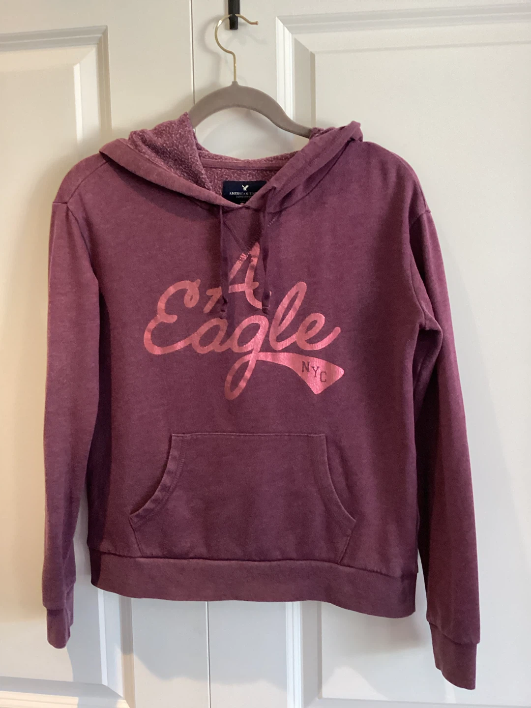 AMERICAN EAGLE OUTFITTERS HOODIE