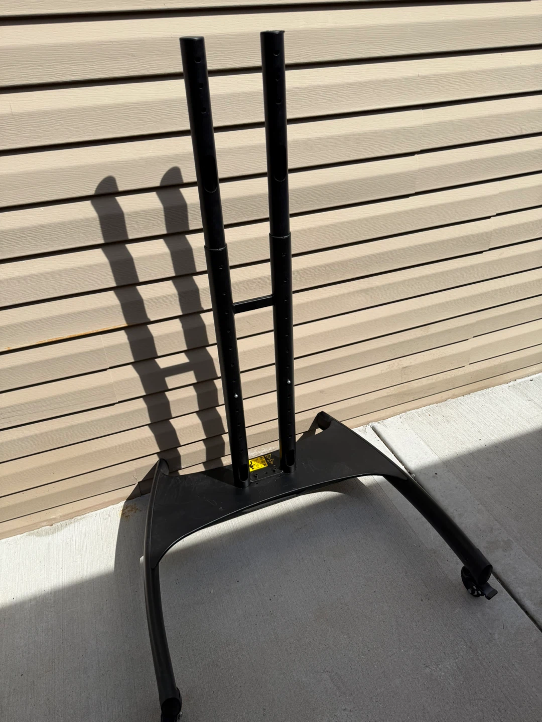 Kanto Mobile TV Stand