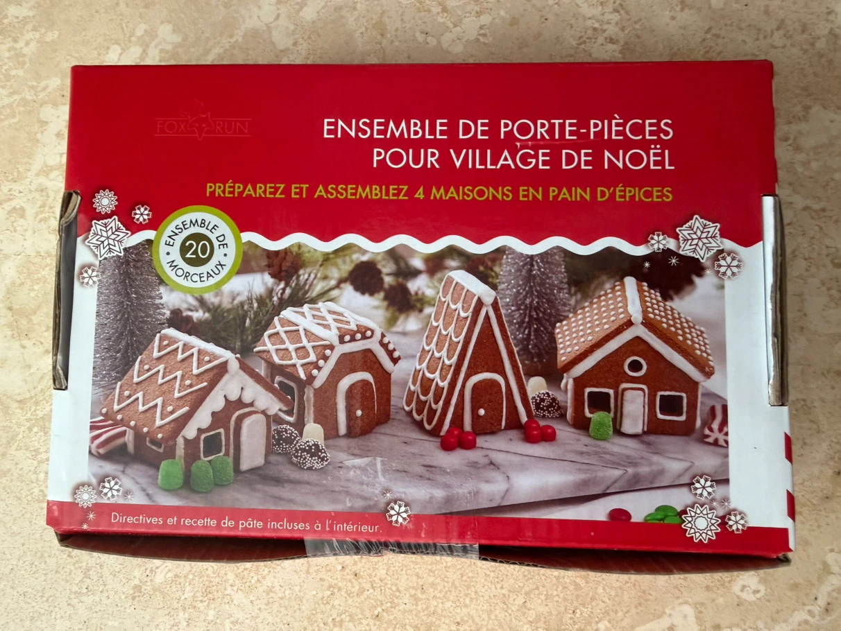 Fox Run Gingerbread Village House Cutter Set