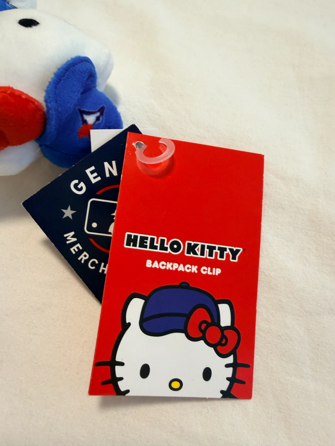 Hello Kitty x Blue Jays Backpack Clip - BNIB - photo 3