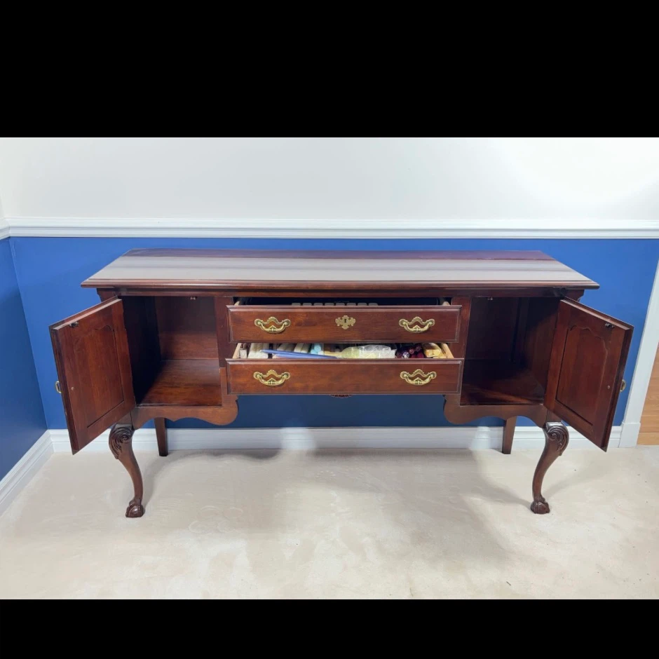 Thomasville Winston Court Cherry Sideboard - photo 2