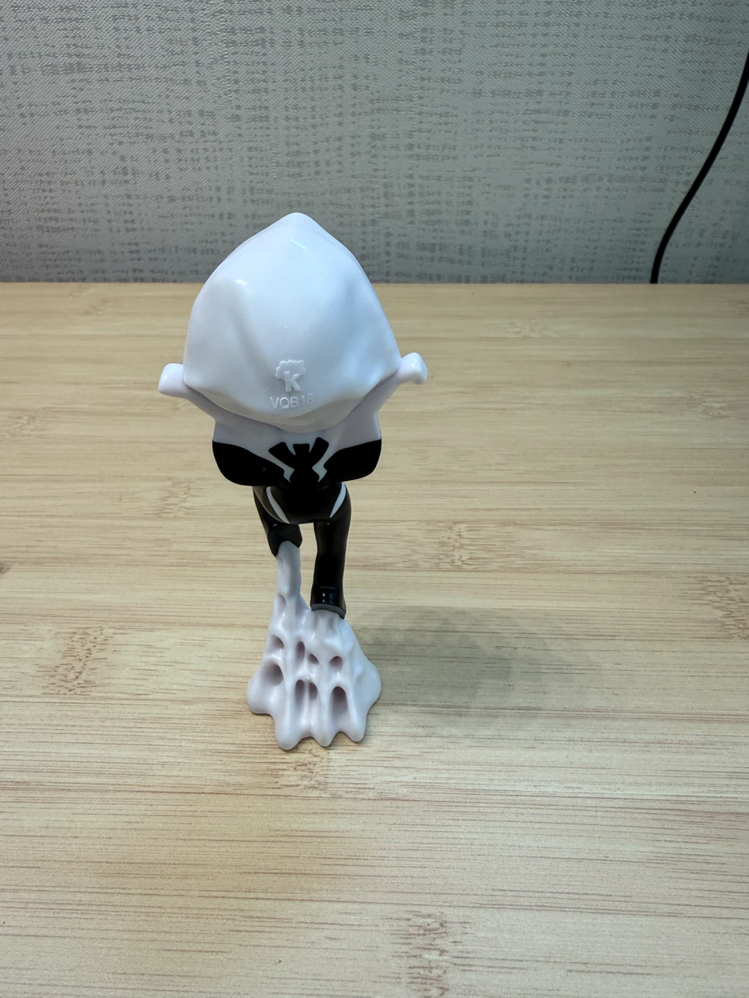 Spider-Gwen Figure - photo 2