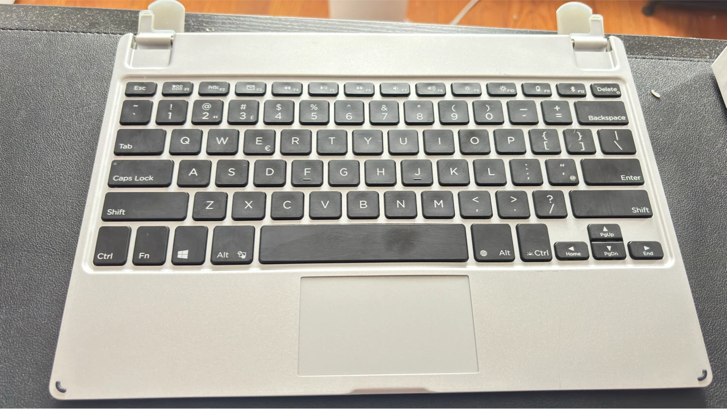 Surface Pro 3 ChromeOS Flex + Brydge Keyboard - photo 4