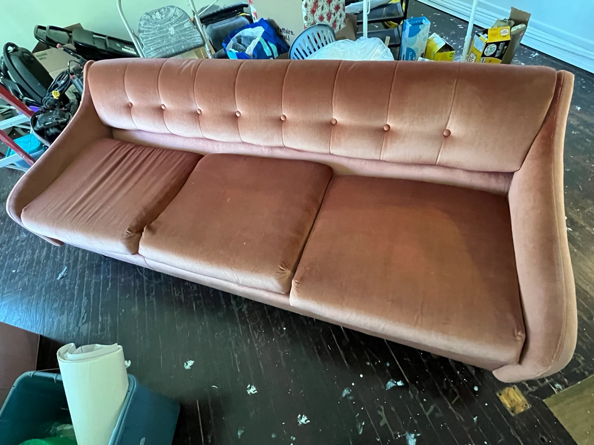 Beautiful, comfy, retro 70s/80s velour sofa dusty Rose colour