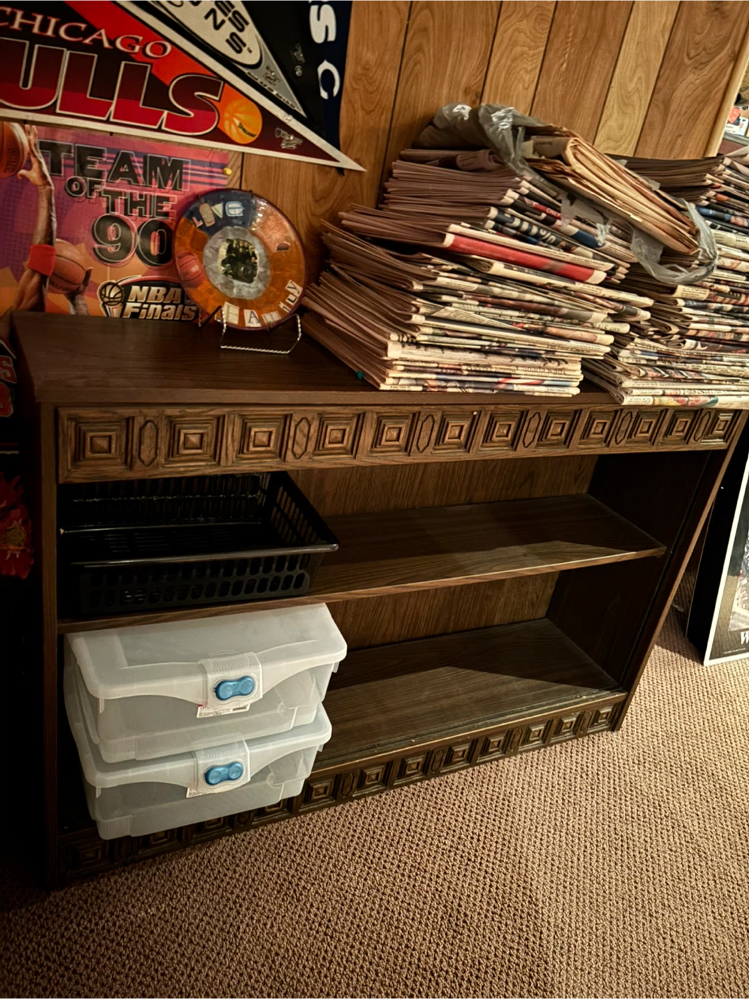 Vintage Style Dark Wood Low Bookshelf - photo 2