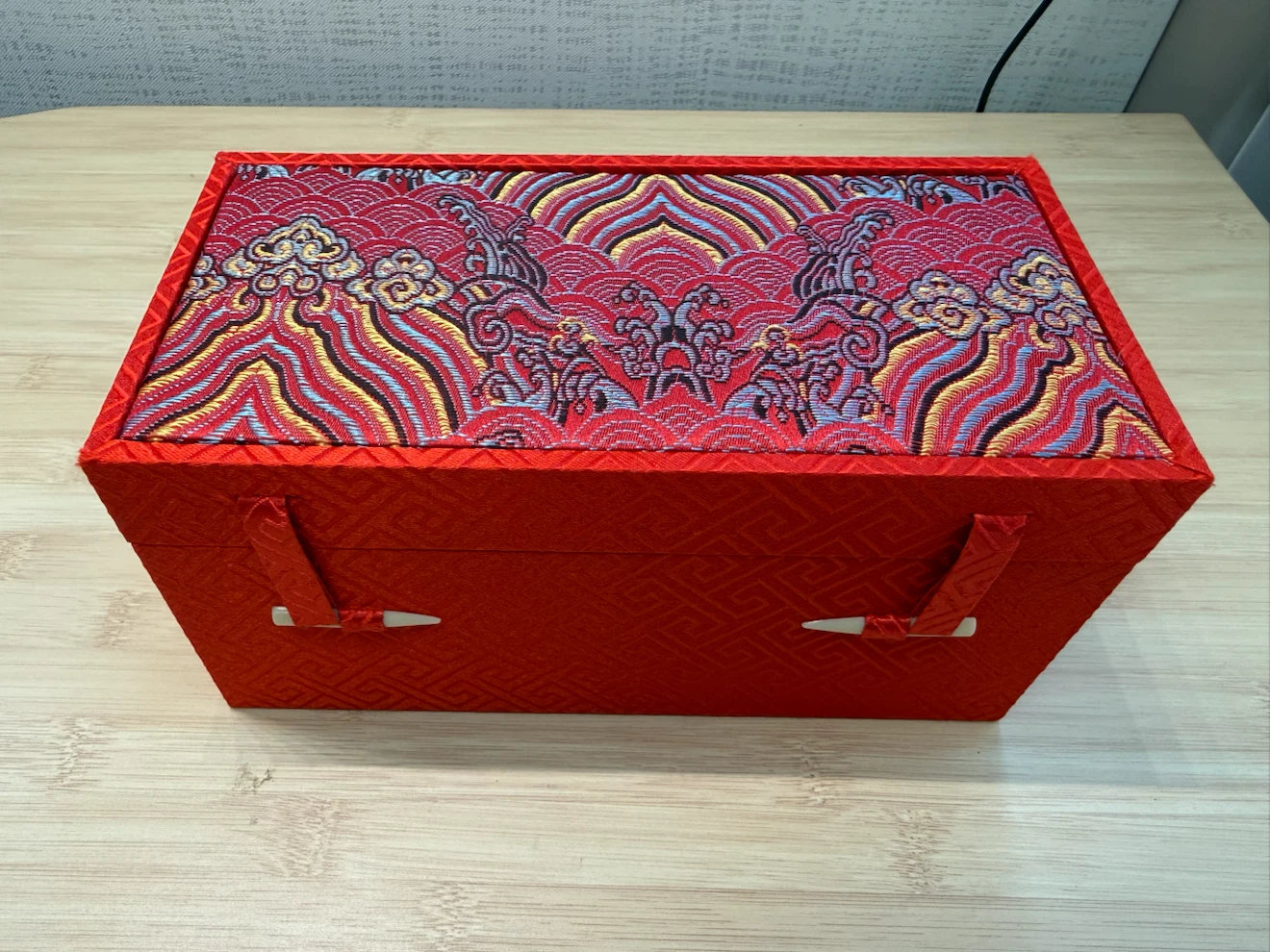 Red Brocade Double Watch Storage Box - photo 2