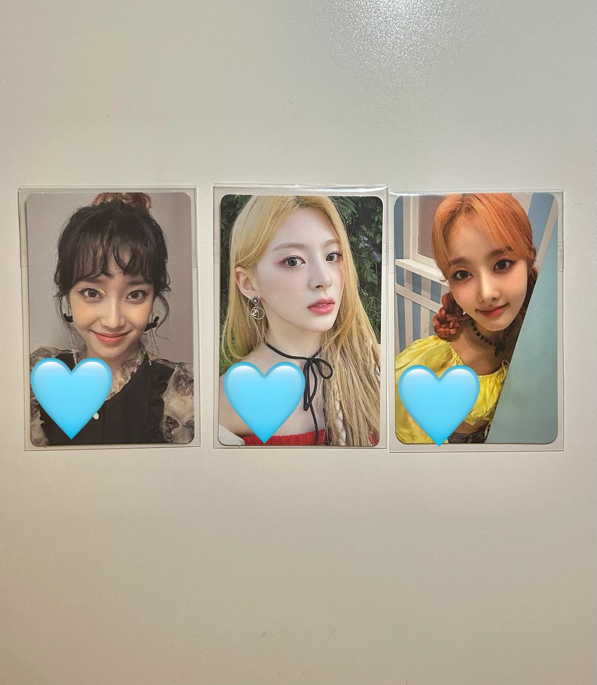 STAYC photocards