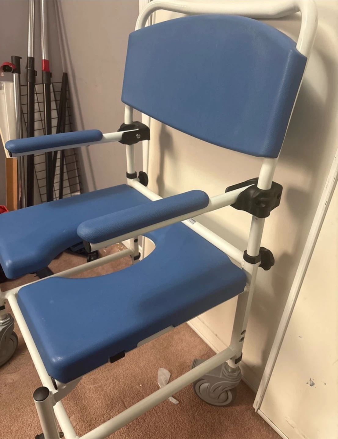 Mobile Shower Commode Chair - photo 2