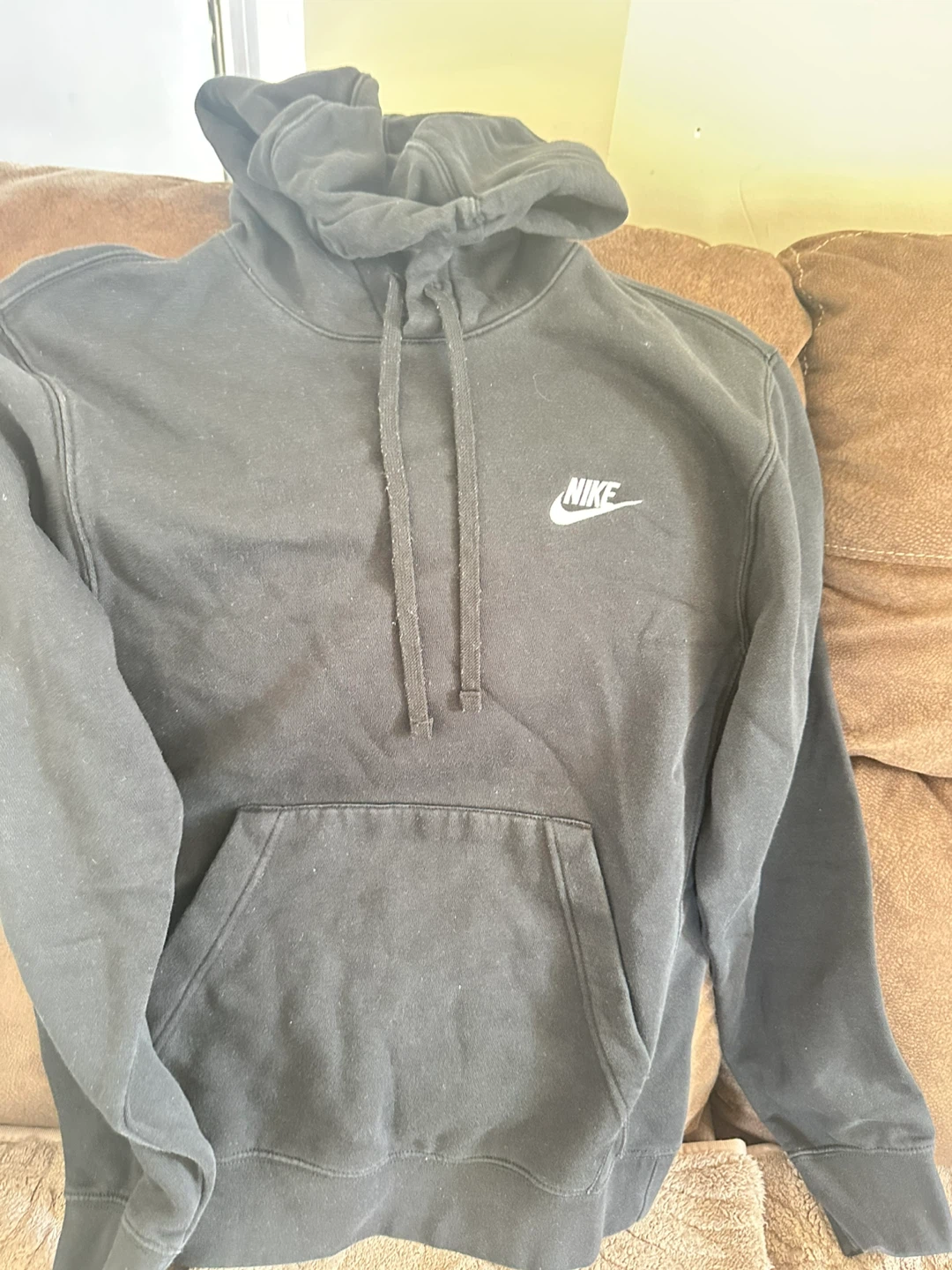 Black Nike Hoodie the payment cash only