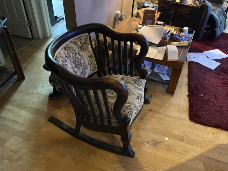 19th century solid wood rocker - photo 2