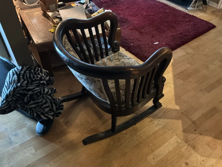 19th century solid wood rocker - photo 3