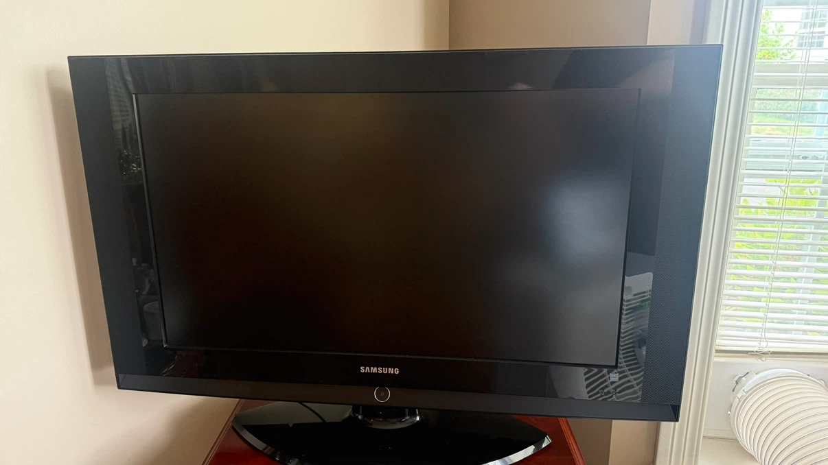 Samsung 32-inch LCD Television LNT3232HX