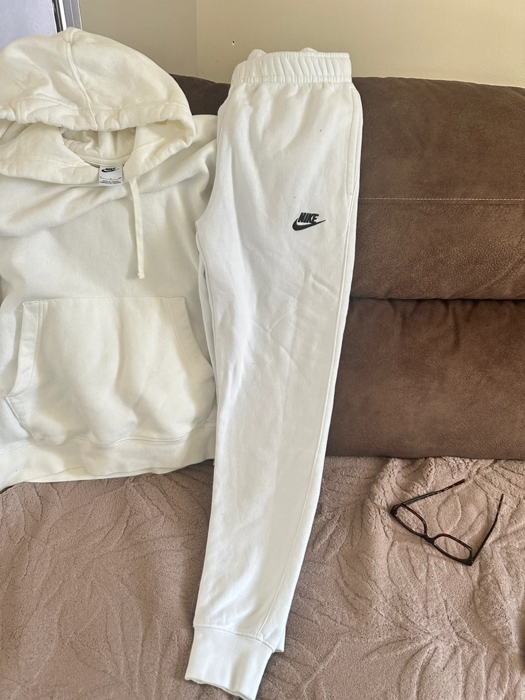 Nike White Hoodie and Joggers Set