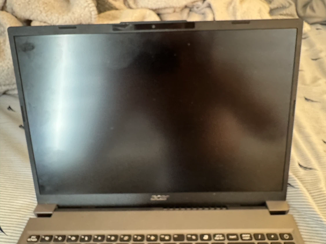 Acer Aspire Go 15 Laptop like new! - photo 2