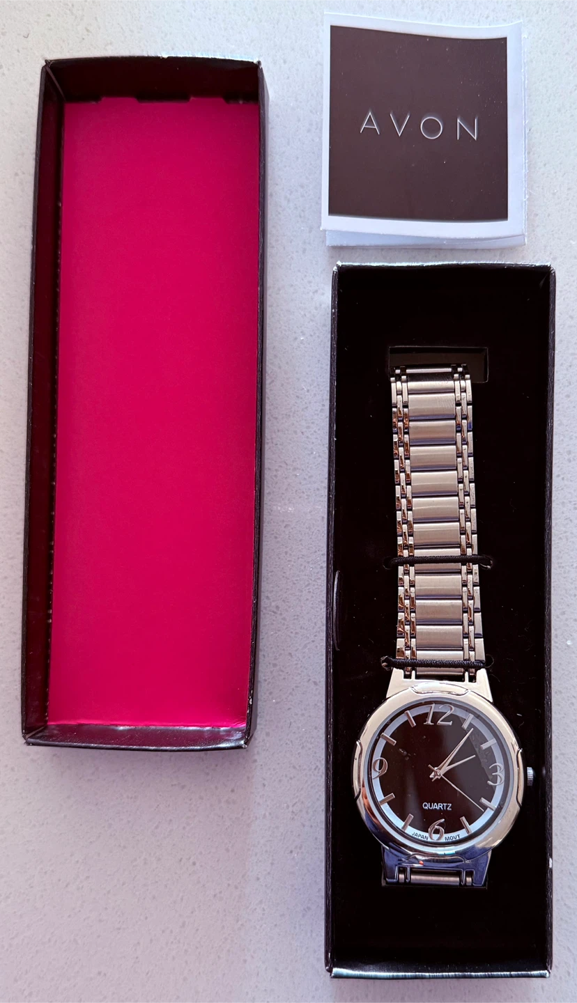 BRAND NEW • AVON Stainless Steel QUARTZ Watch w Platic And Tab