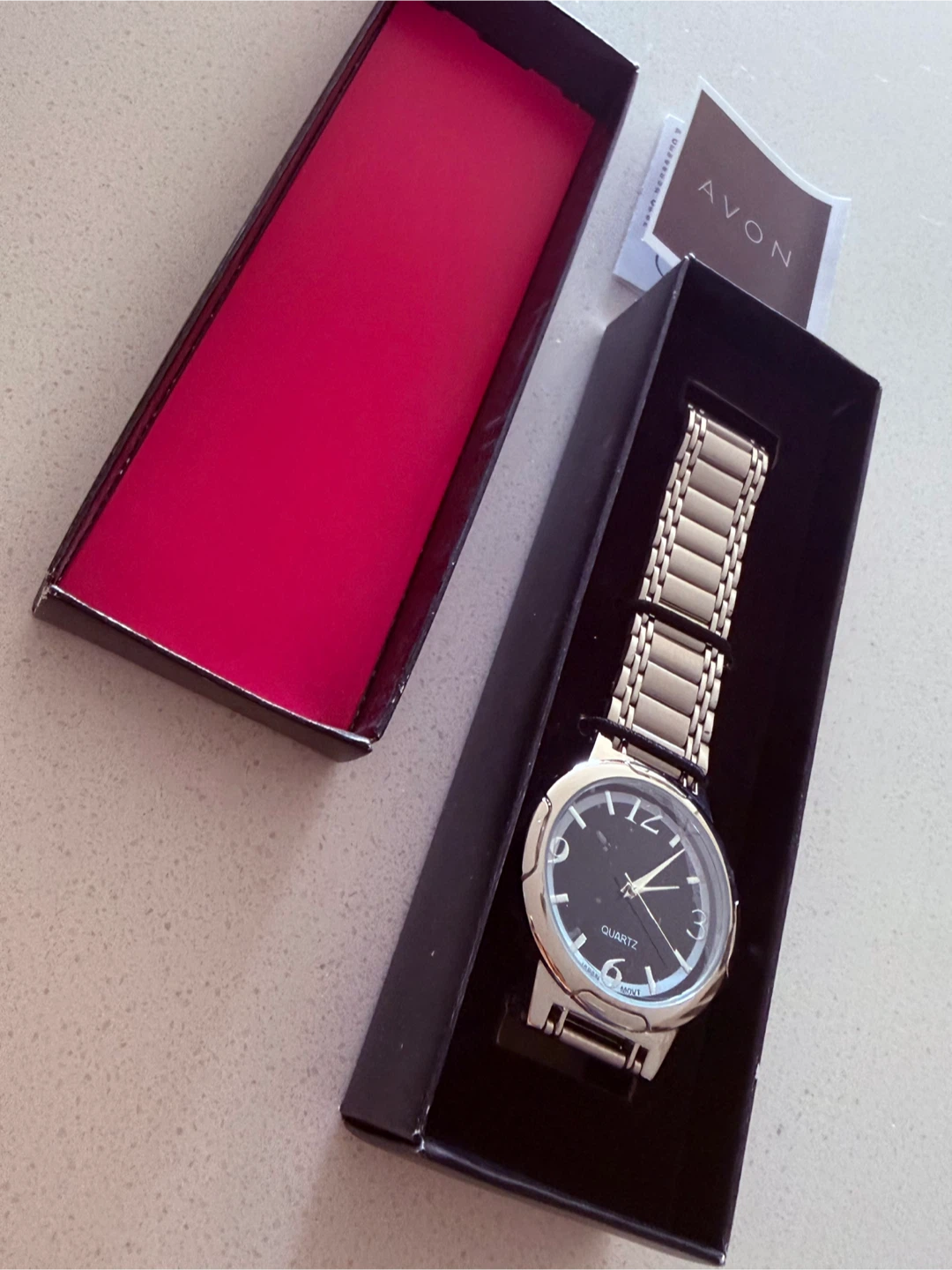 BRAND NEW • AVON Stainless Steel QUARTZ Watch w Platic And Tab - photo 3