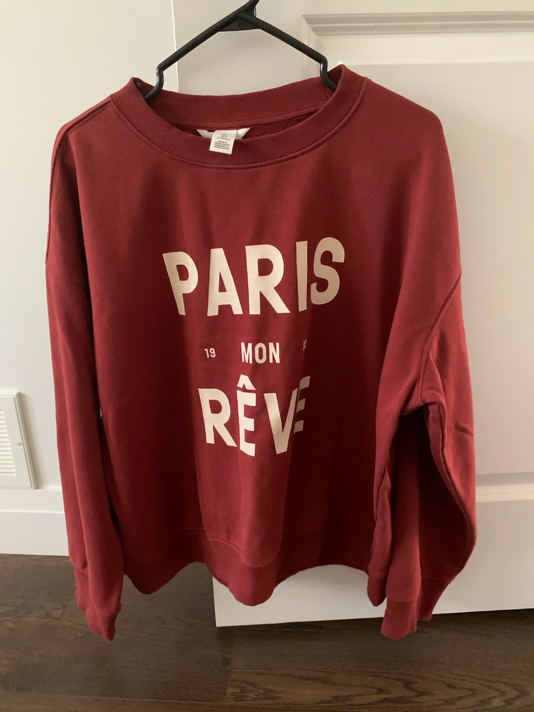 H&M "Paris Rêve" Sweatshirt - Size L