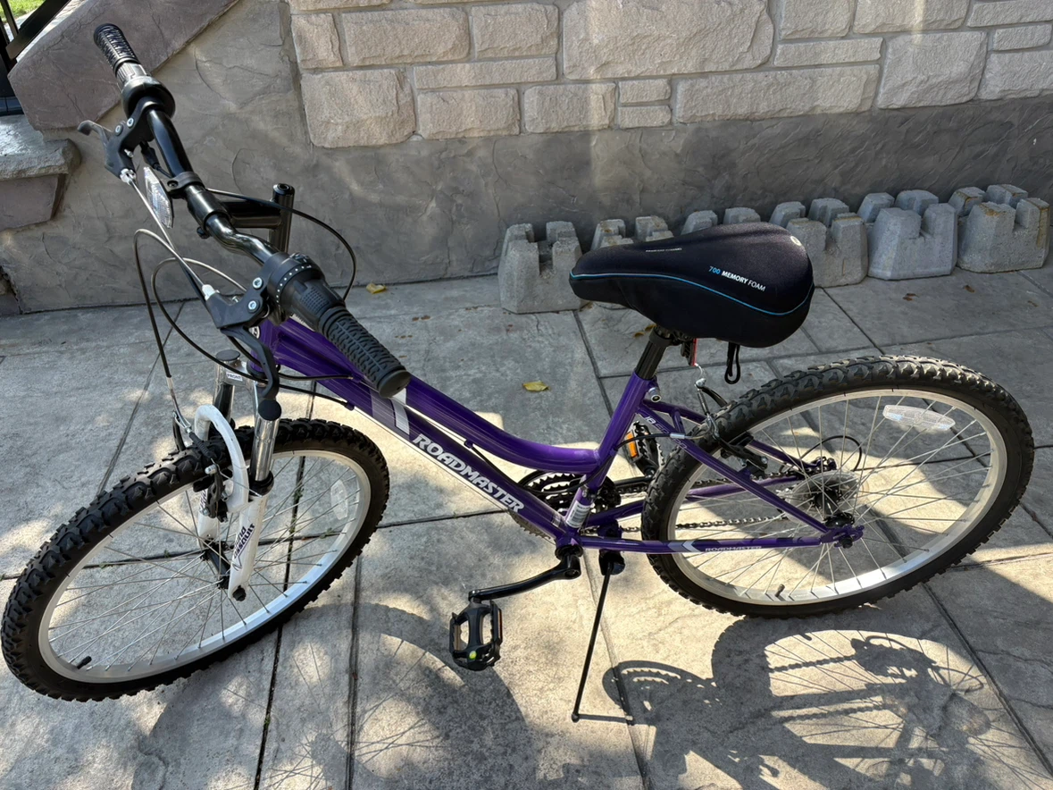 Roadmaster Granite Peak Mountain Bike - photo 2