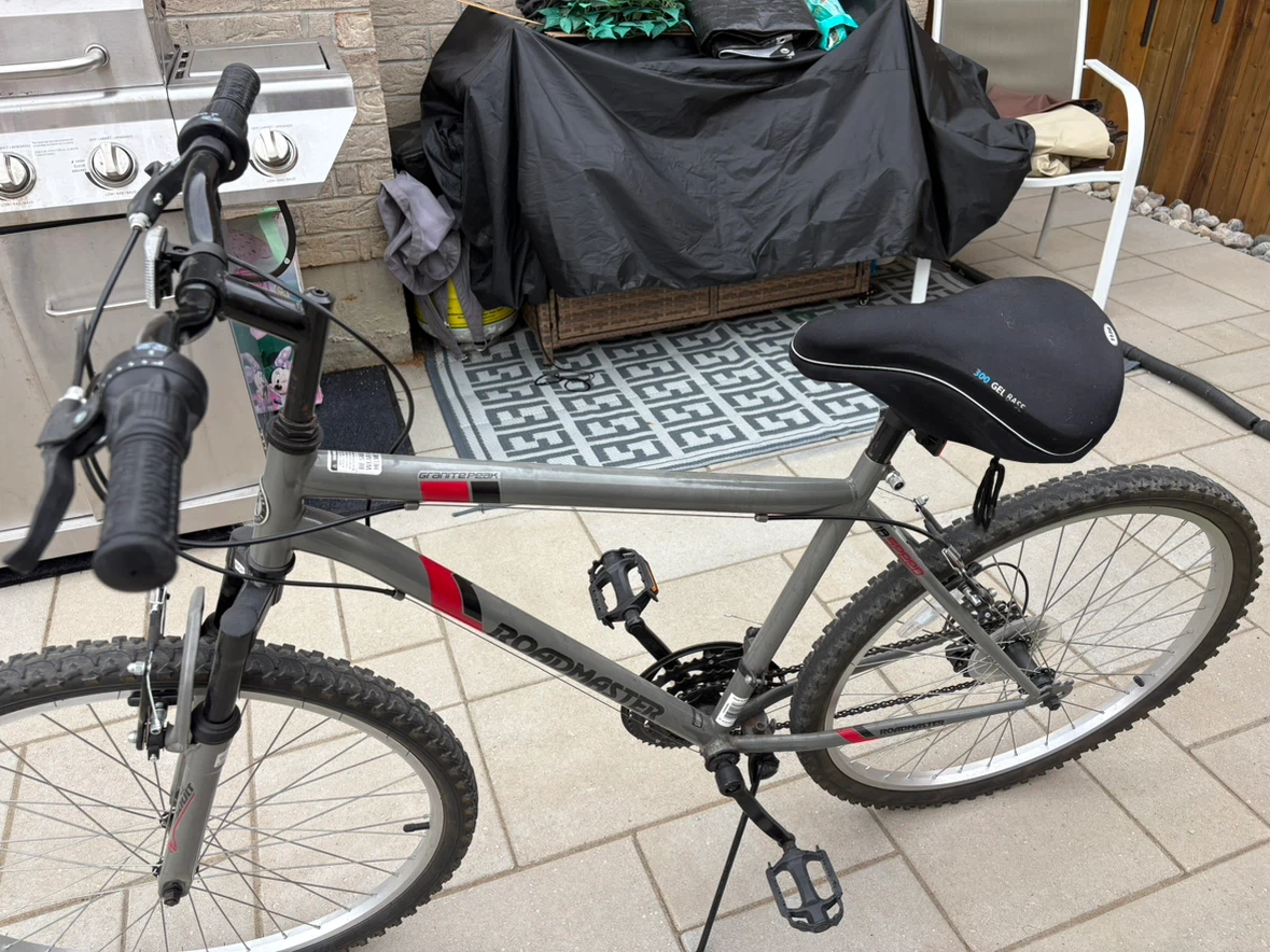 Roadmaster Granite Peak Mountain Bike - photo 2