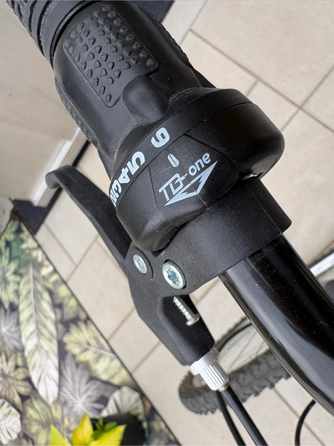 Roadmaster Granite Peak Mountain Bike - photo 4