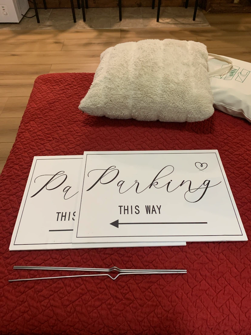 Free wedding things with any other purchase. - photo 2