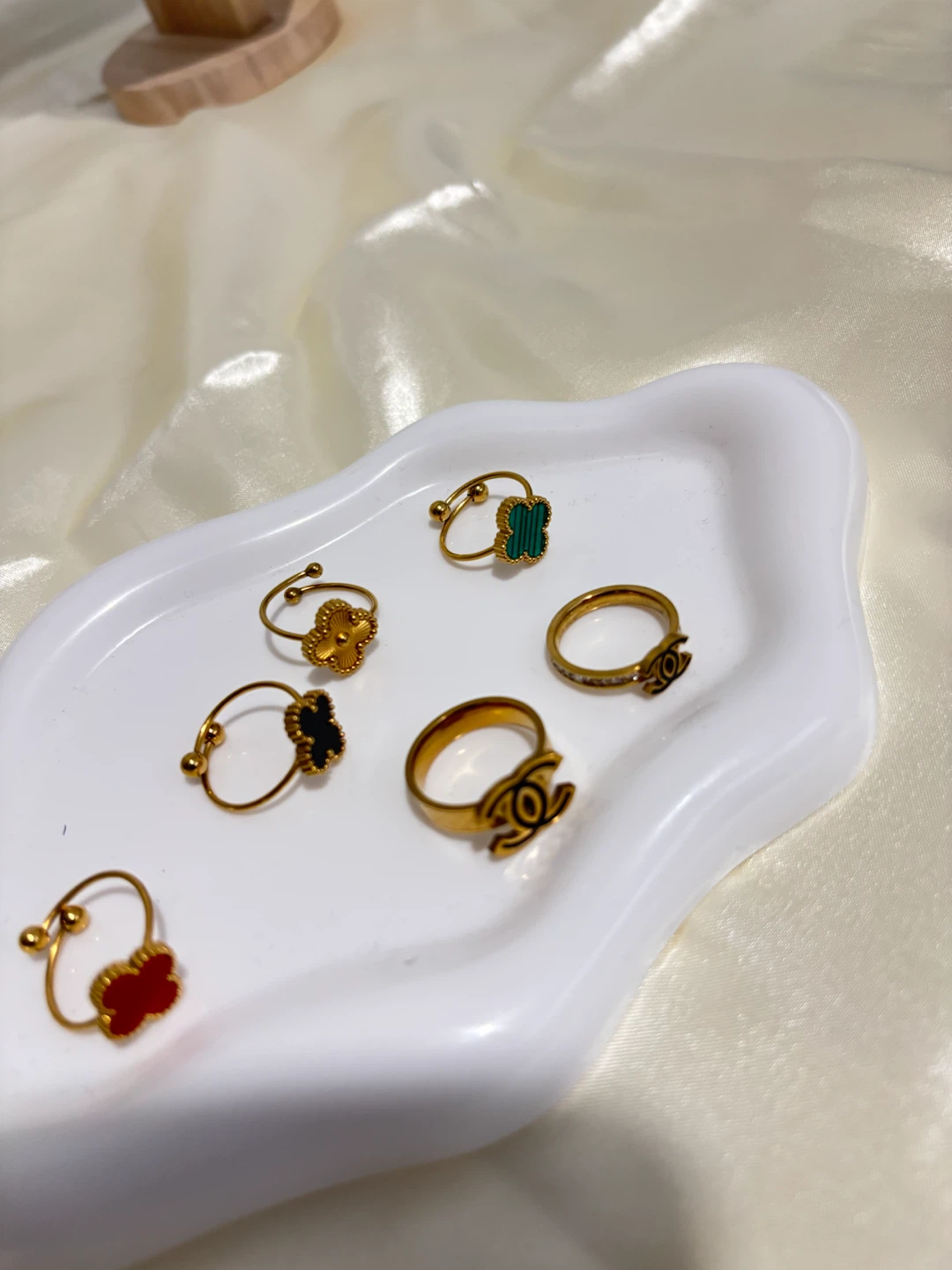 Stainless Steel Earrings and Rings - photo 2