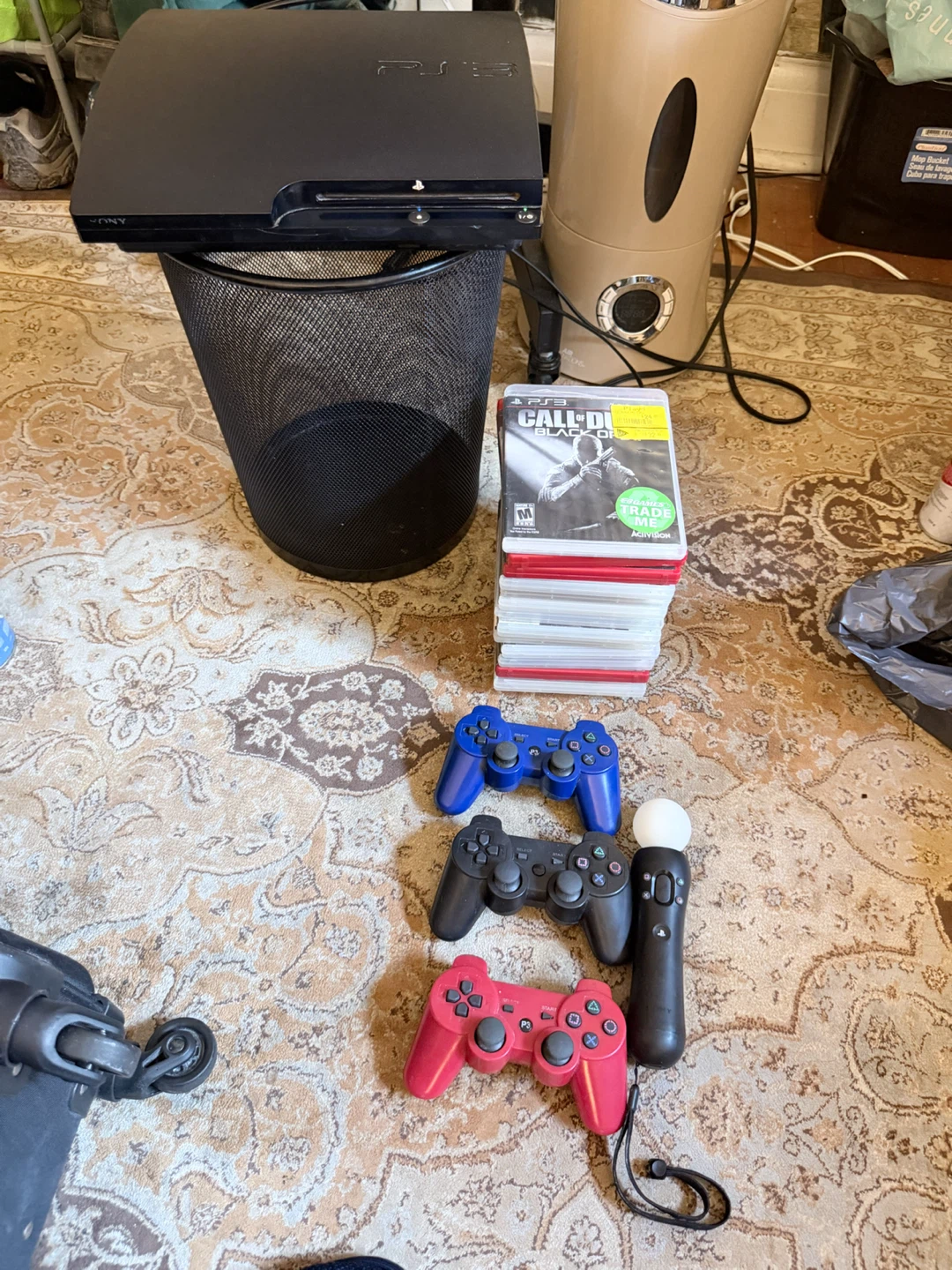 Sony PlayStation 3 Console with 3 Controllers and 14 Games - photo 3