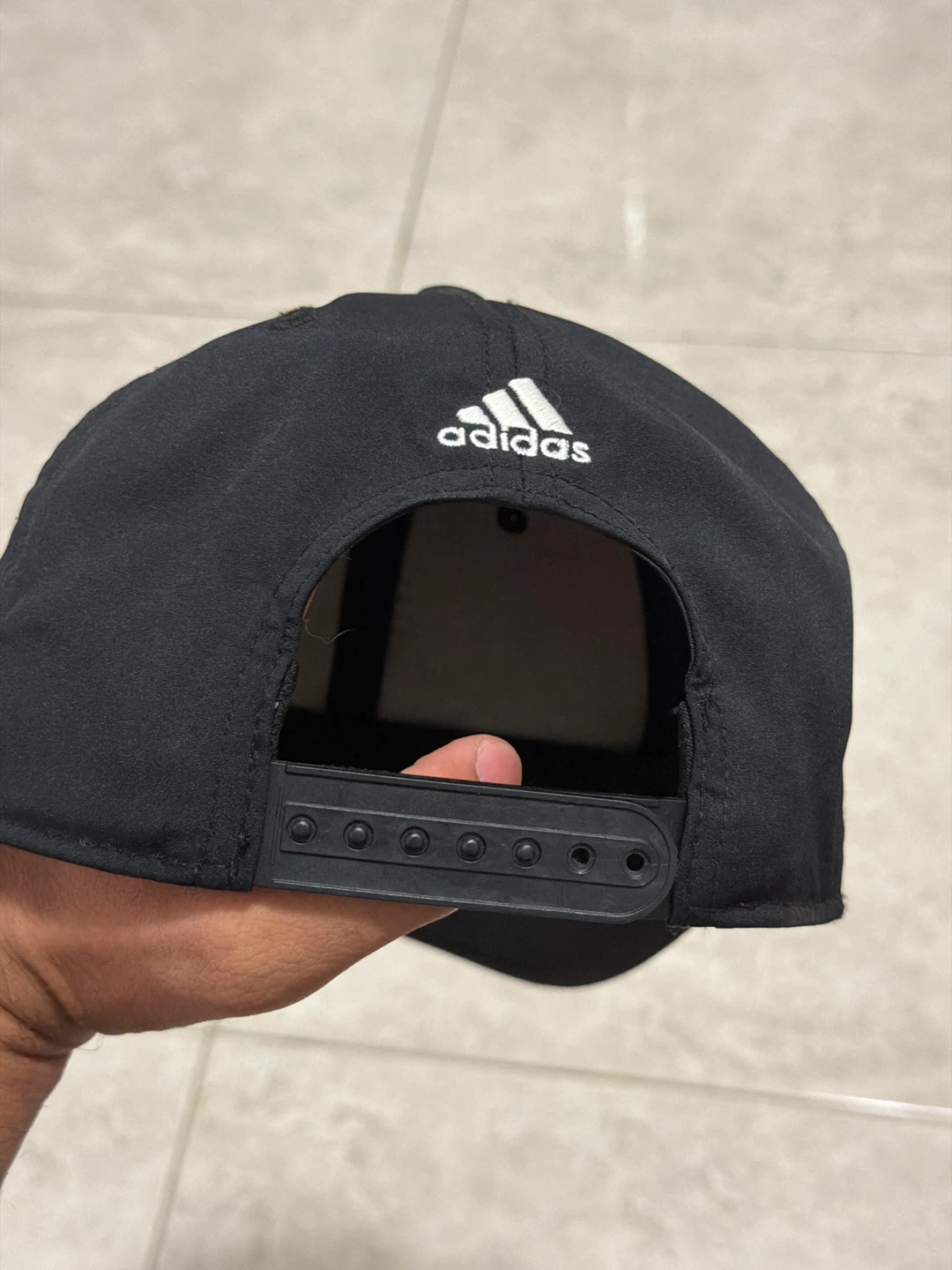 Adidas Black Snapback Cap - photo 2
