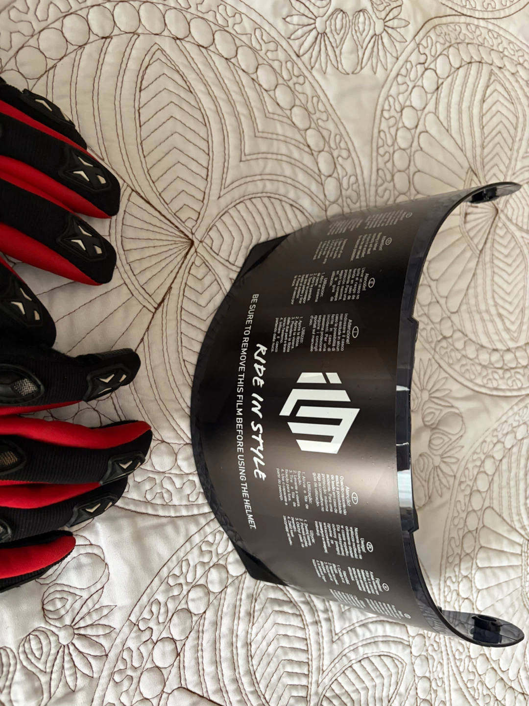 ILM Motorcycle Helmet and Gloves Set - photo 2