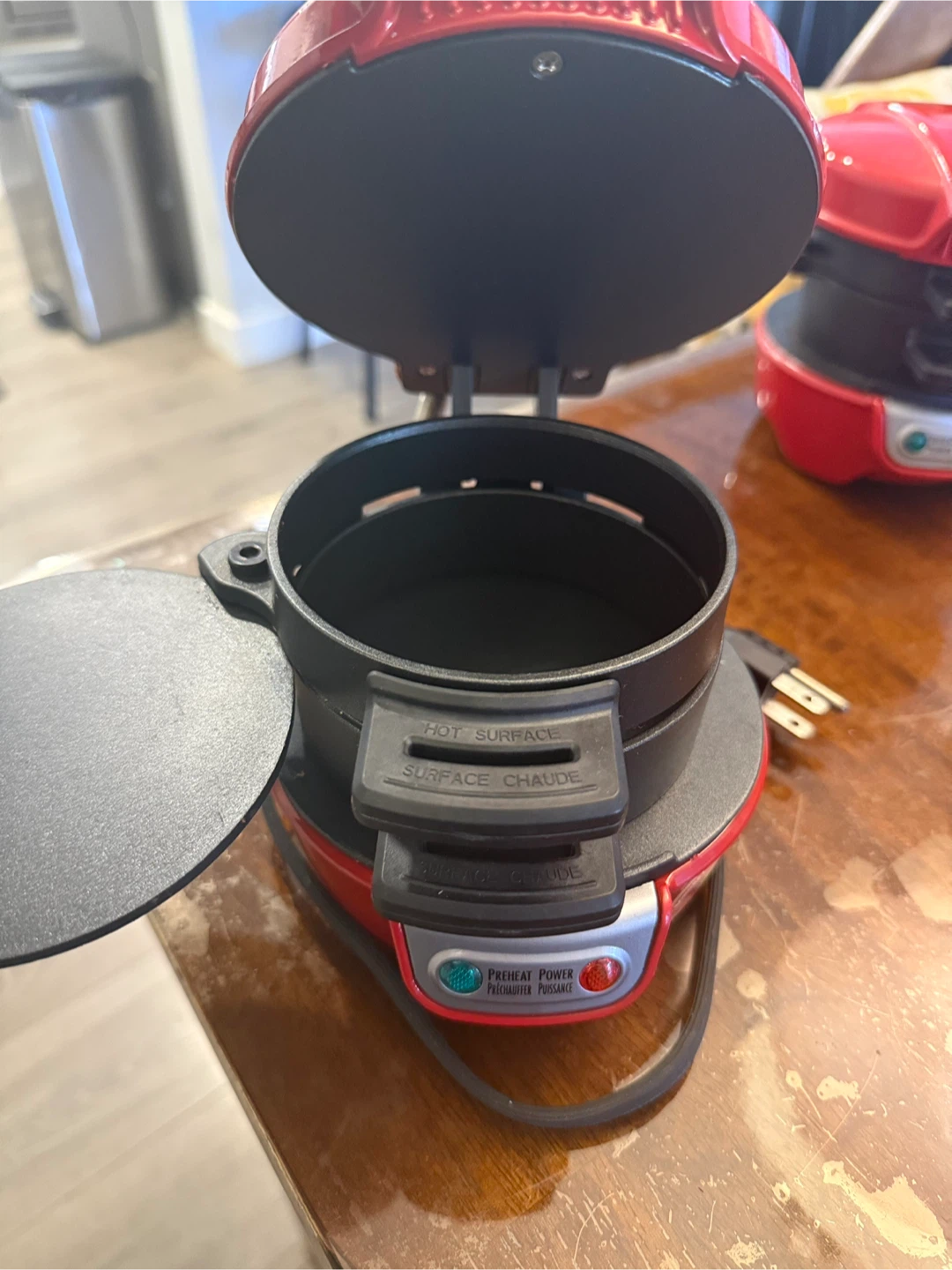 Hamilton Beach Breakfast Sandwich Maker - photo 3