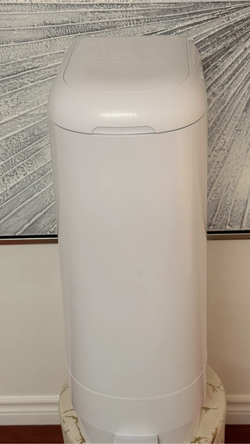 Diaper Genie Signature Disposal Bin - photo 2