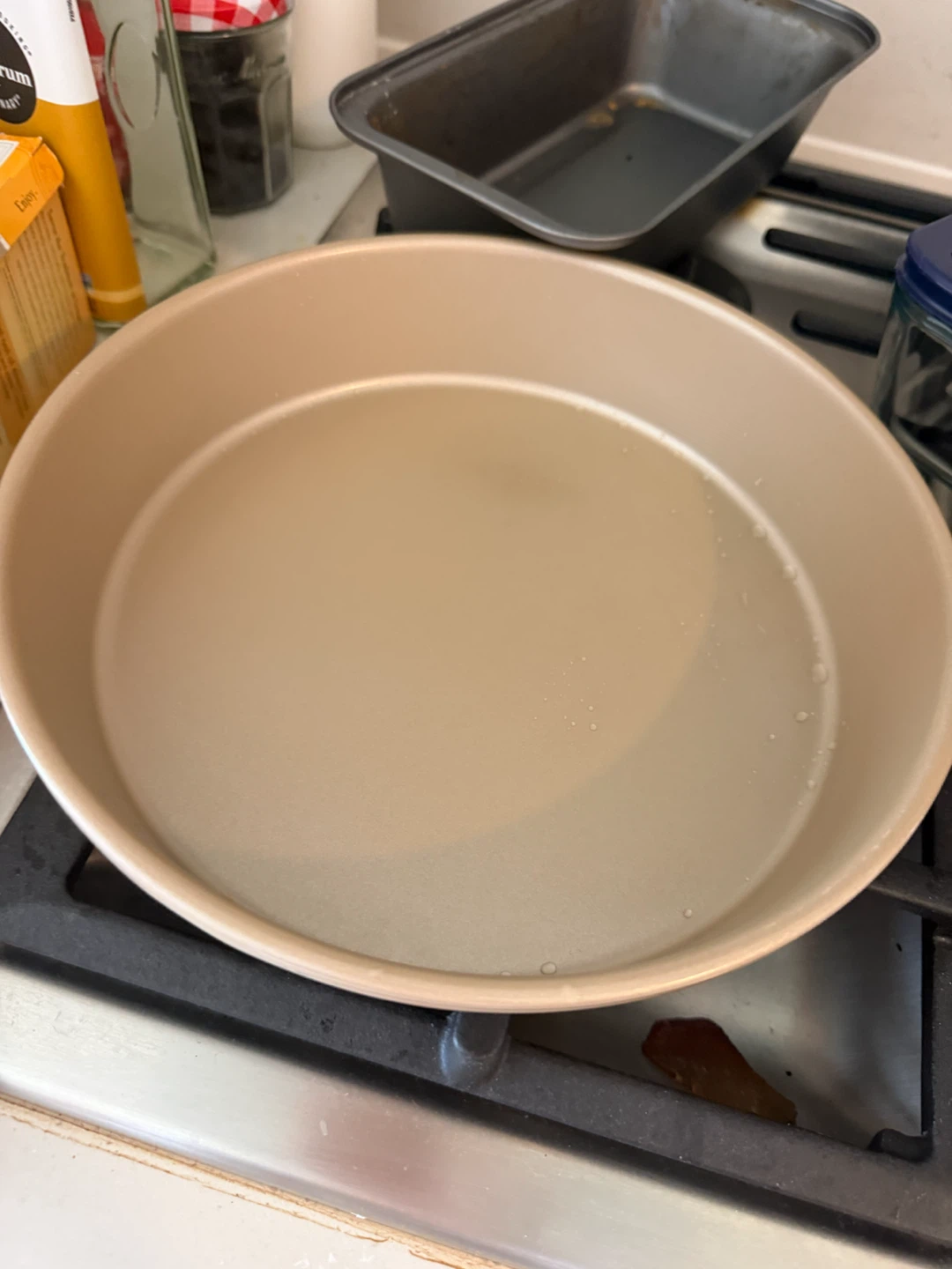 Gold Round Cake Pan