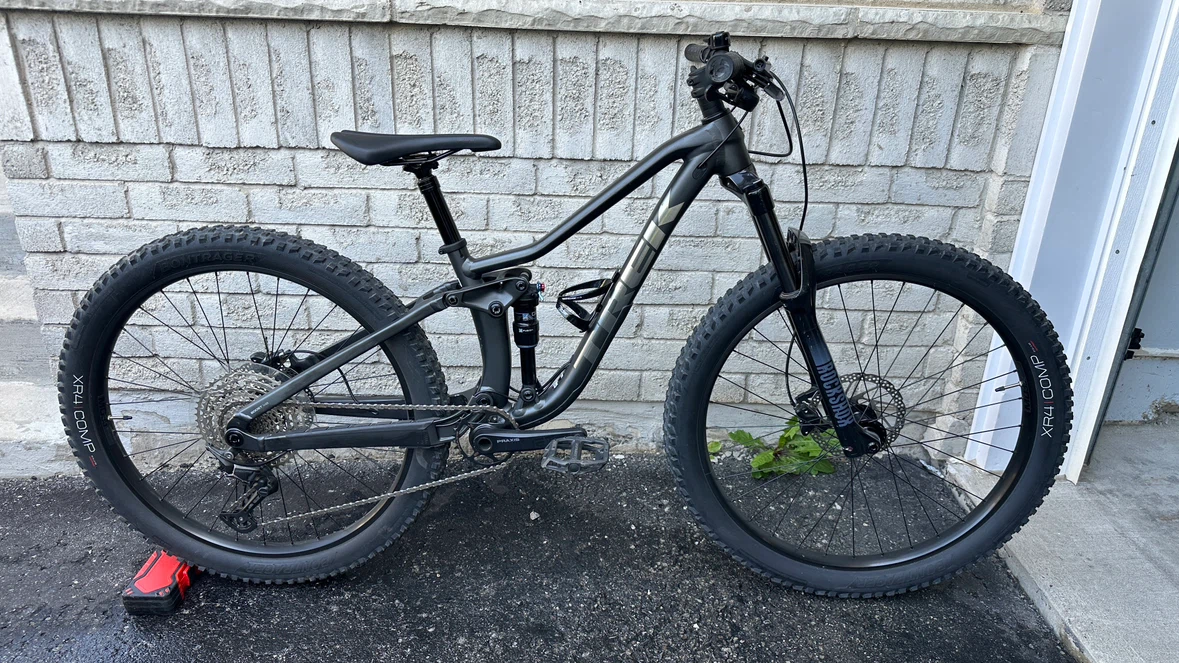 Trek Fuel EX 5Suspension Mountain Bike