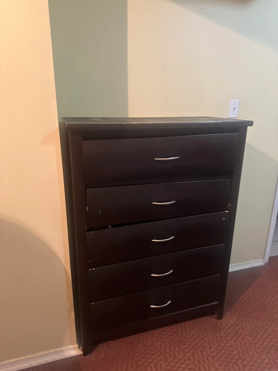 Dark Brown 5-Drawer Dresser